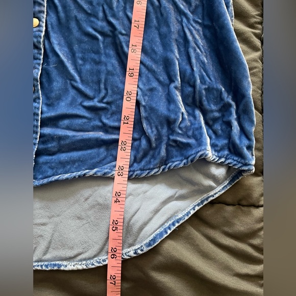 Sundance Anha blue velvet snap collar shirt size small - Picture 13 of 16